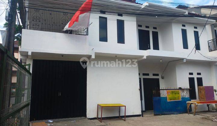 Rumah Nyaman 2 Lantai di Pharmindo Cijerah 1