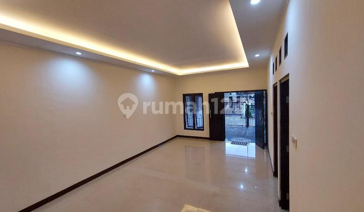 Bagus Murah Rumah Cantik Taman Kopo Katapang