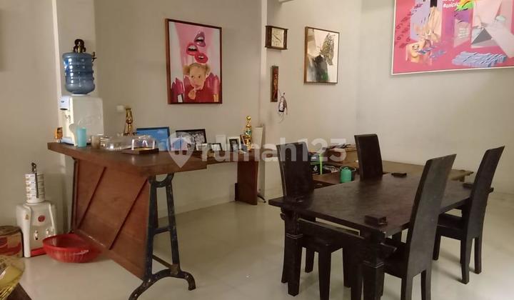 Strategic Office House Jl. Karasak Tengah 2