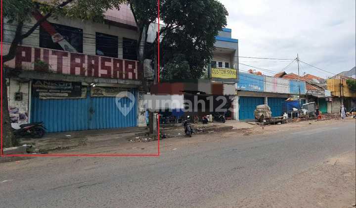 Cheap Shop House in the City Center, Astana Anyar Street