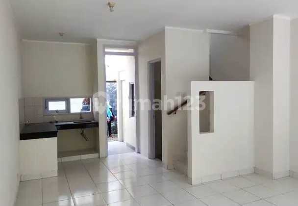 Rumah Nyaman di Cluster Istana Regency Sudirman