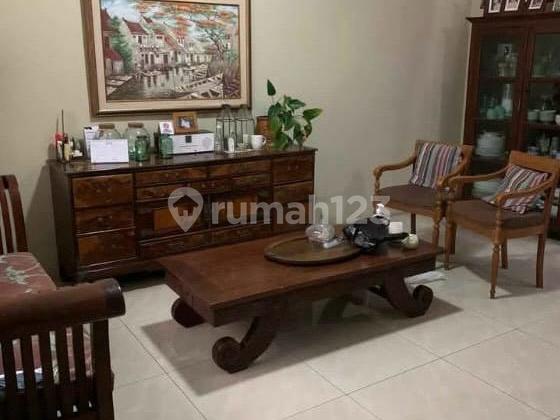 Rumah Terawat 3 Lantai di Pondok Hijau Bandung Utara