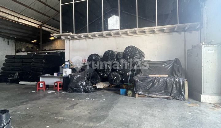 Gudang di Satria Raya Caringin Strategis