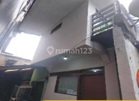 Murah Rumah Strategis Tengah Kota Jl Veteran 1