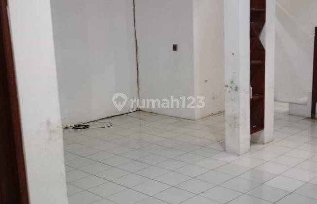 Jual Sewa Rumah Nyaman Siap Huni Hook Hoek di Sayap Jl Margacinta 2