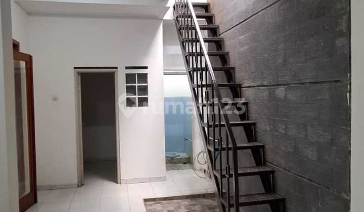 For Sale or Rent Comfortable House in Taman Holis Indah 2