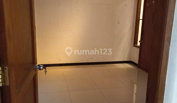 Dijual Disewakan Rumah di Komplek Taman Sakura 2