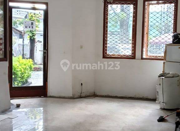 Disewakan Ruang Usaha Strategis Sayap Riau 2