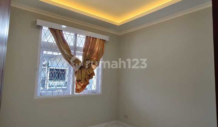 Rumah Bagus Terawat di Komplek Muara Sari 2