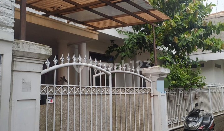Murah Rumah Strategis Sayap Ahmad Yani dan Hasan Mustofa