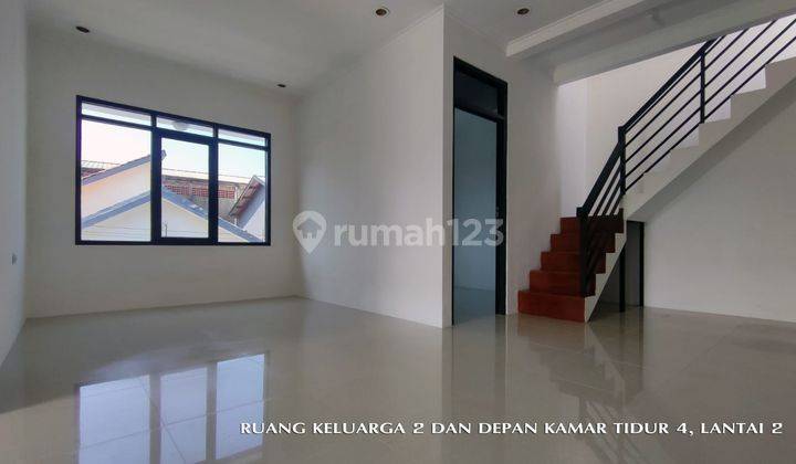 Rumah Hook Nyaman Minimalis di Buana Sari Regency 1