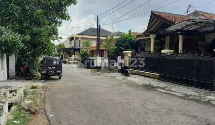 Affordable Comfortable House in Padasuka Indah Complex 2