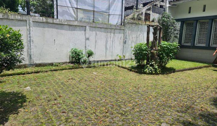 Rumah Gaya Belanda Cocok Untuk Cafe Resto di Riau 1