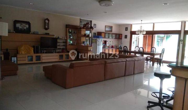 Rumah Lama Dan Kos Kost Aktif di Tubagus Ismail 2