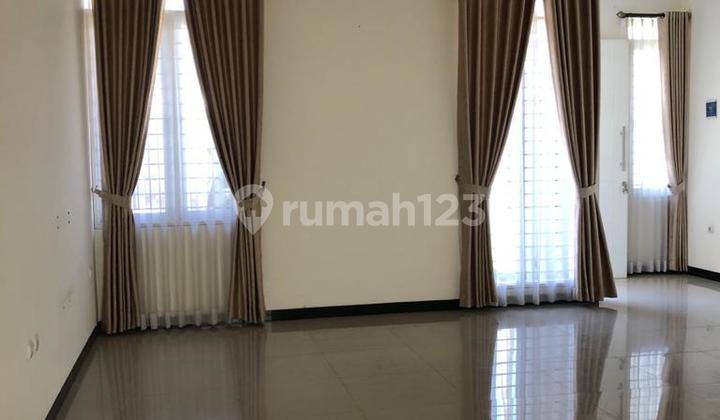 Rumah Milenial 2 Lantai Springville Tki V Taman Kopo Indah 5 Rumah Milenial 2 Lantai Springville Tki V Taman Kopo Indah 5