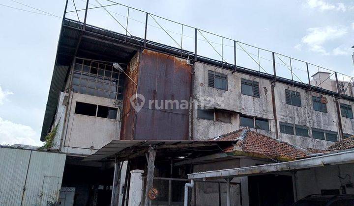 Sewa Gudang Atau Ruang Usaha Sudirman Mainroad 1