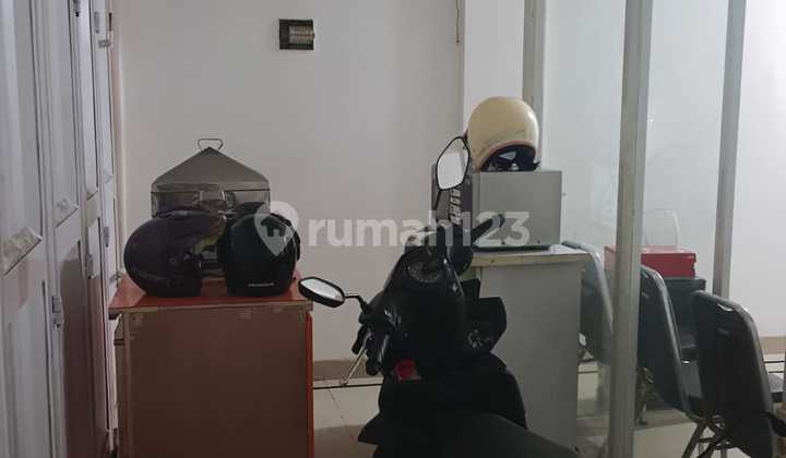 Strategic Shophouse in Nuansa Indah Housing, Buah Batu Extension 2