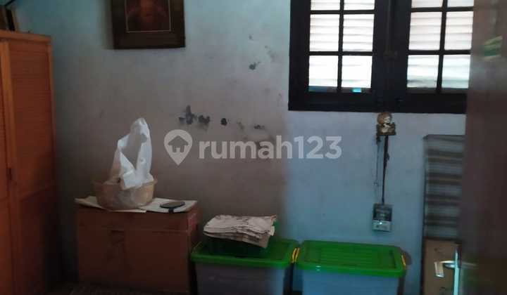 Rumah Tua Sayap Riau Jalan Saninten Strategis 2