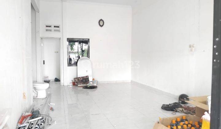 Ruko 2 Lantai Siap Pakai Di Jalan Utama Dr Ciptomangunkusumo Cirebon 2