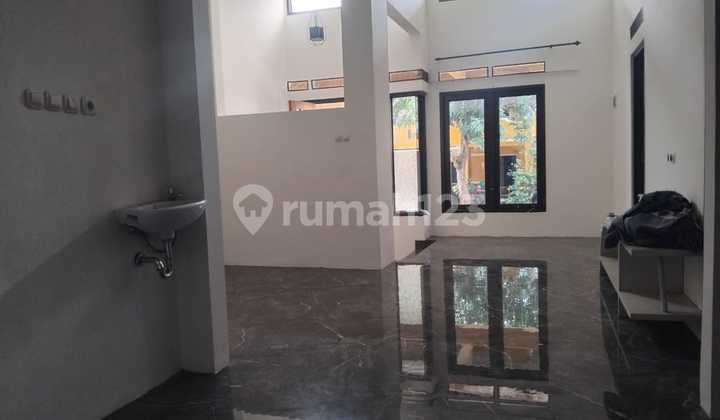 For Rent: Nice 1-Story House in Puri Taman Sari Housing, Cirebon