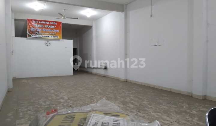 For Rent: 3-Story Shop House on Jl. Bahagia, Cirebon 2