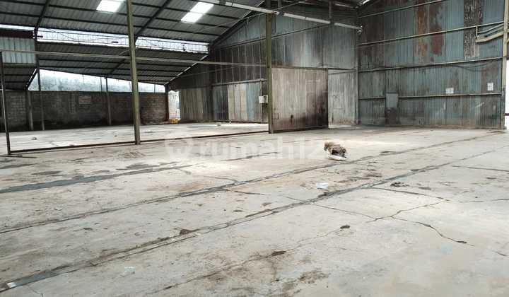 Wide Warehouse Ready to Use Container Access Plumbon Cirebon Wide Warehouse Ready to Use Container Access Plumbon Cirebon