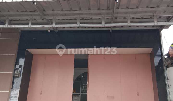 Disewakan Ruko 2 Lantai Siap Pakai Pusat Kota Sindang