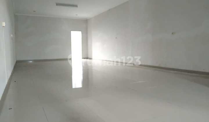 Disewakan Ruko Siap Pakai 2 Lantai Lokasi Cirebon Kota