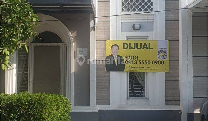 Rumah 2 Lantai Bagus Semi Furnished di Perumahan Citraland Cluster Aborside, Cirebon, 2