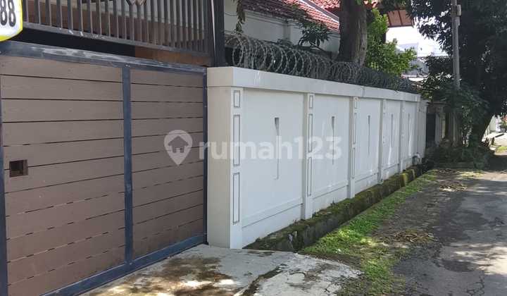 Rumah Luas 2 Lantai Siap Huni Lokasi Cirebon Kota