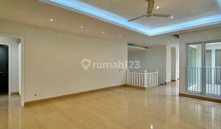 Di Sewakan Rumah Hunian Dalam Townhouse Lokasi Strategis 2