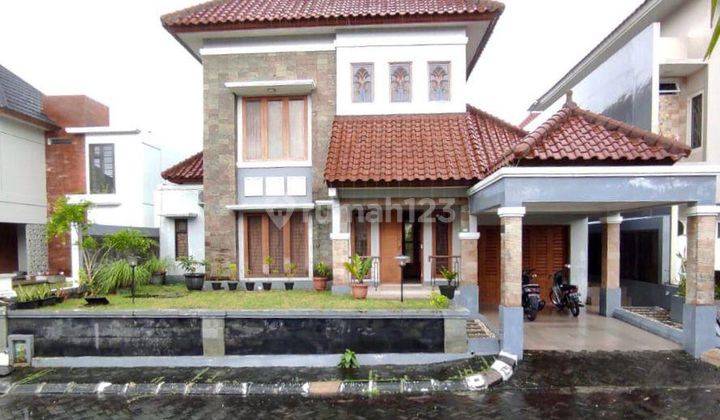 Disewakan Rumah Mewah Furnished Di Perumahan Premium Sleman 1