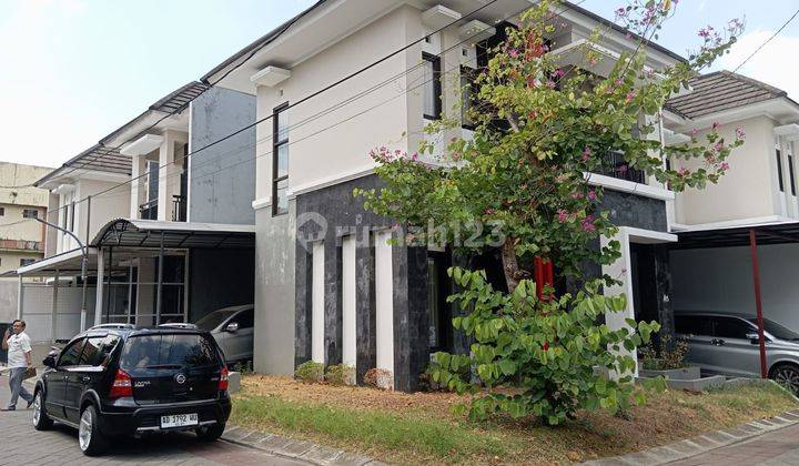 Rumah Dalam Perumahan Lokasi Tengah Kota Yogyakarta 2