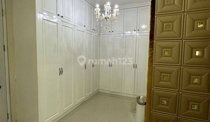 Yw.026 Dijual Cepat Rumah 3 Lantai Bagus Furnished Di Grand Wisata Bekasi  2