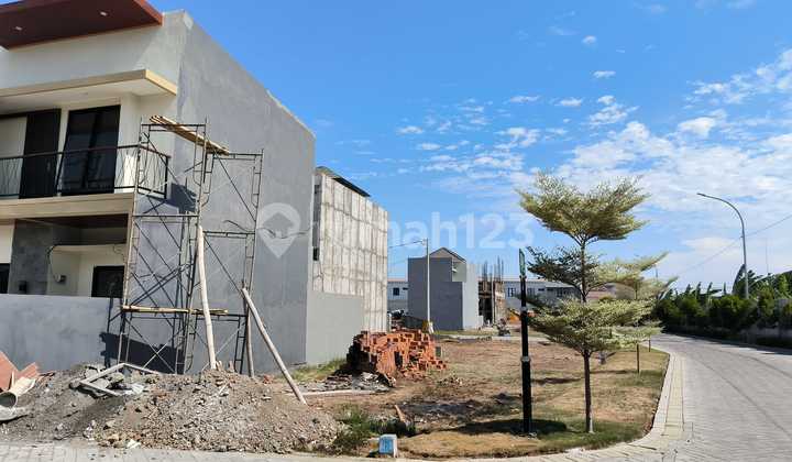 Tanah di Claverville Medokan Tanah di Claverville Medokan