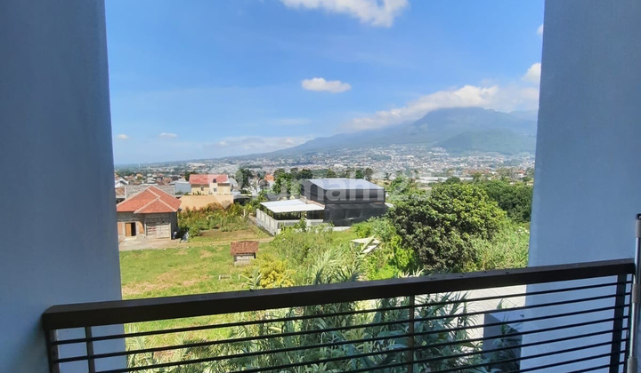 For Sale Villa, Cafe, Bumi Aji, Batu, Malang