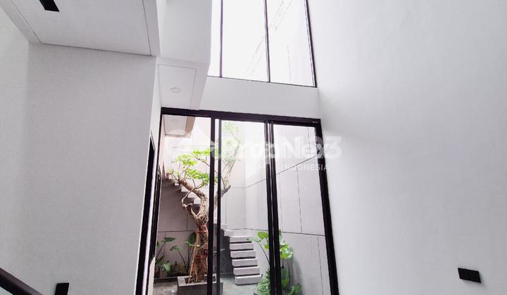 Kupang Baru New Modern Tropical 2