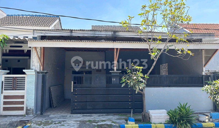 Omah Pesona Buduran Sidoarjo: Rumah 3 KT Luas, Hadap Selatan