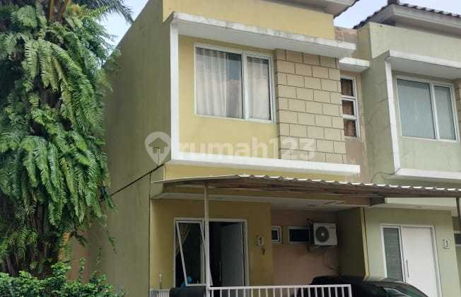 MINIMALIST BEAUTIFUL HOUSE IN GADING SERPONG 2 FLOORS READY TO OCCUPY