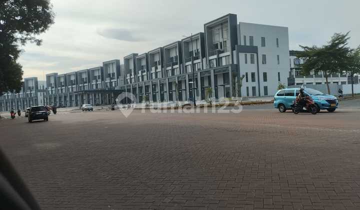Ruko Hudson Studio Loft di Gading Serpong 3 Lantai Siap Pakai Ruko Hudson Studio Loft di Gading Serpong 3 Lantai Siap Pakai
