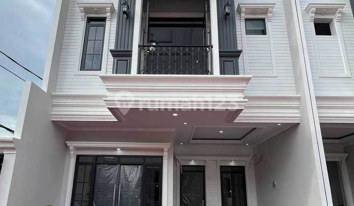 Rumah Baru Cantik & Bernuansa Modern di Ragunan. Jakarta Selatan 2