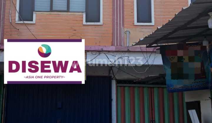 2 Units of Shophouses Combined into One Spacious Parking Lot in Mangunjaya. Bekasi 2 Units of Shophouses Combined into One Spacious Parking Lot in Mangunjaya. Bekasi