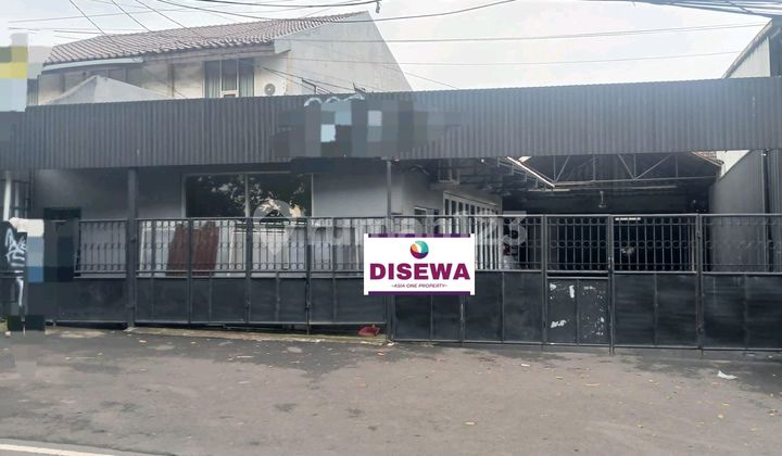 Bangunan Cocok untuk Workshop di Cipinang Muara. Jakarta Timur