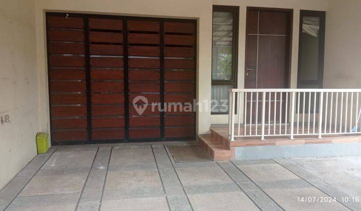 garasi/carport rumah full furnished harga murah