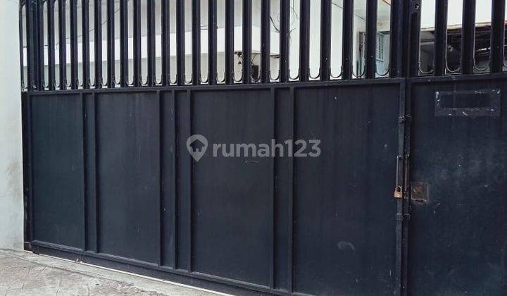 Rumah Strategis Bisa Untuk Usaha Di Jatinegara, Jakarta Timur 2
