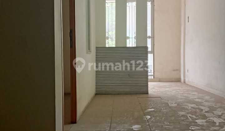 Kesempatan Usaha! Ruko 3,5 Lantai di Kayuringin Bekasi Selatan