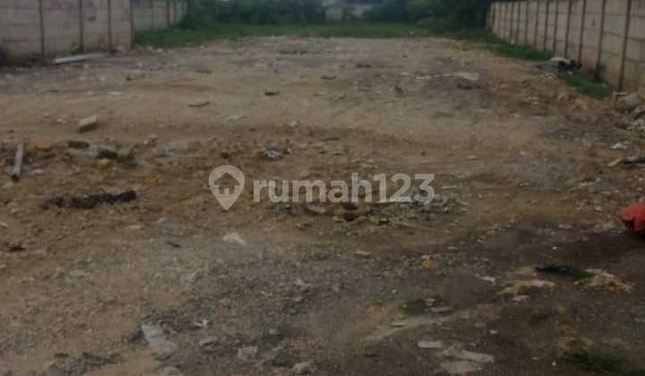 Land With Small Building In Cileungsi. Bogor Regency