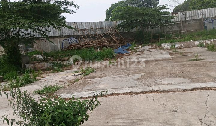 Strategic Vacant Land on the Main Roadside in Cibubur. Bogor Regency. Strategic Vacant Land on the Main Roadside in Cibubur. Bogor Regency.