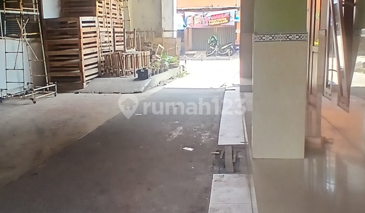 Sports Building Suitable For All Types of Businesses