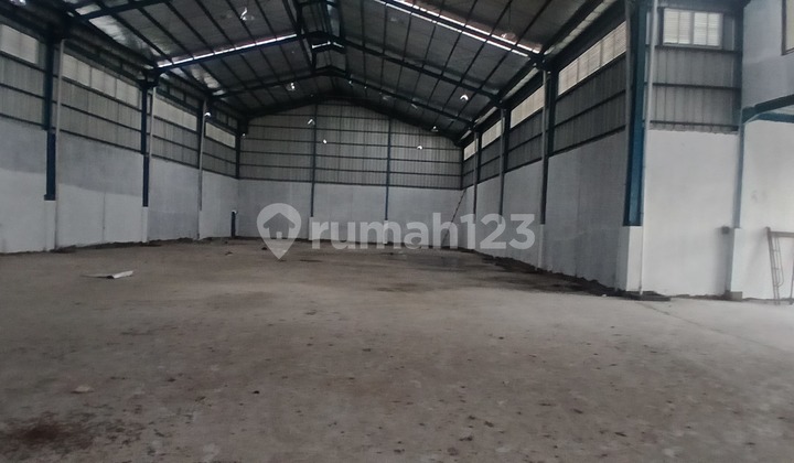 Gudang Bangunan Baru Siap Pakai di Bantar Gebang. Kota Bekasi